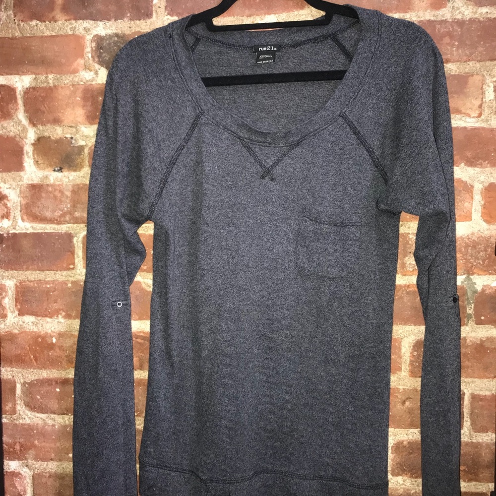 Rue 21 Long sleeve Gray shirt